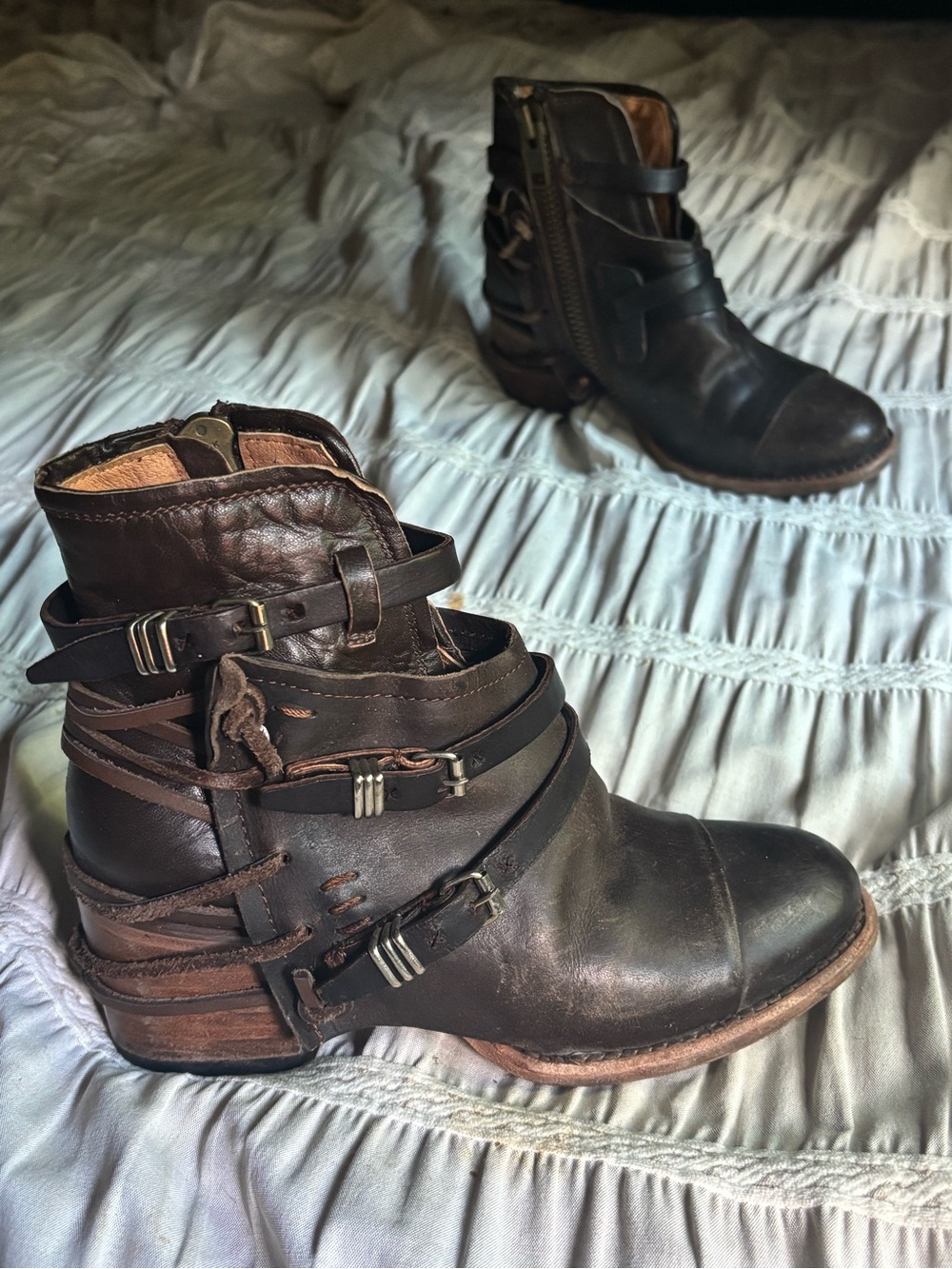 Freebird by Steven ‘CRUE’ Distressed Grunge Fairy Belted Boots in Brown Size 7